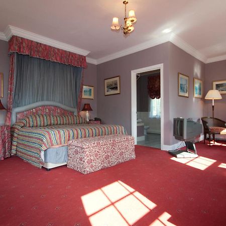 Corse Lawn House Hotel Bilik gambar